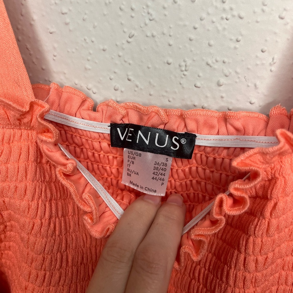 Venus Cold Shoulder Dress - Picture 2 of 5